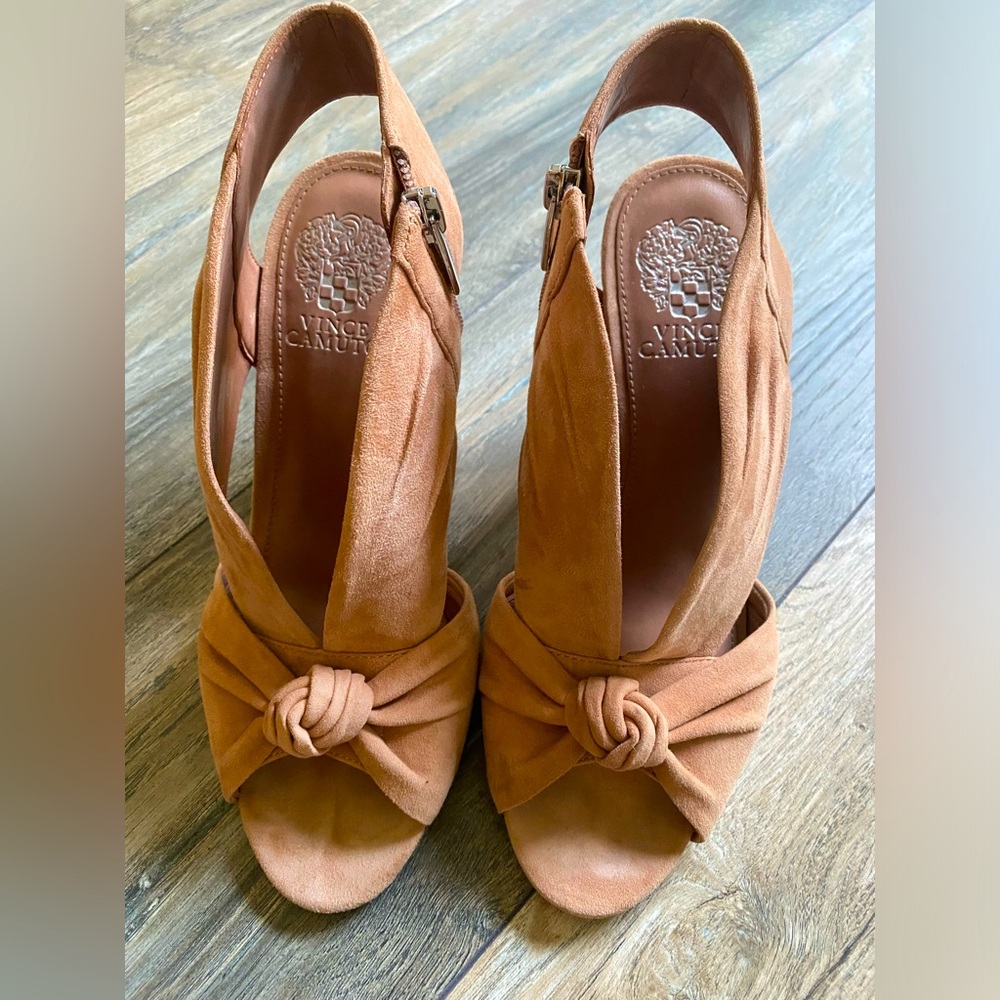 Vince Camuto Wedges